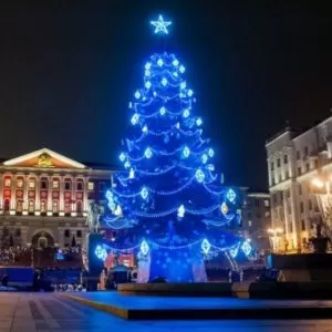 Музыкальный сценарий елки на улице: «Новогодний марафон»