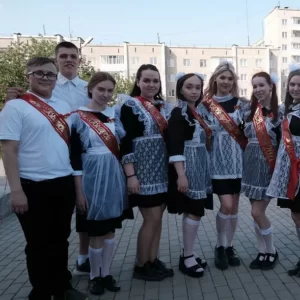 Пародия на песню «Районы-кварталы» от учеников 9 кл. учителям