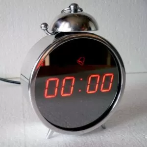 Песня пародия от выпускников для учителей на мотив: «На часах ноль-ноль»